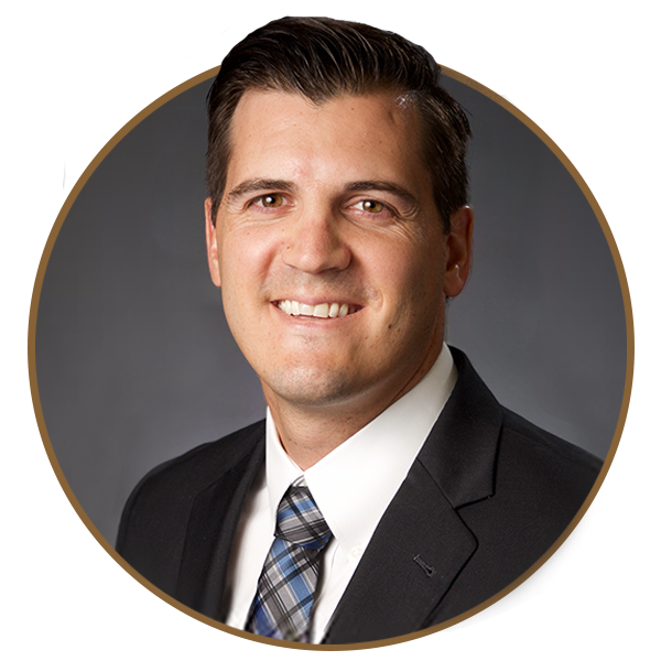 kylemccutcheon-biography-102517_4s kylemccutcheon-biography-102517_4s